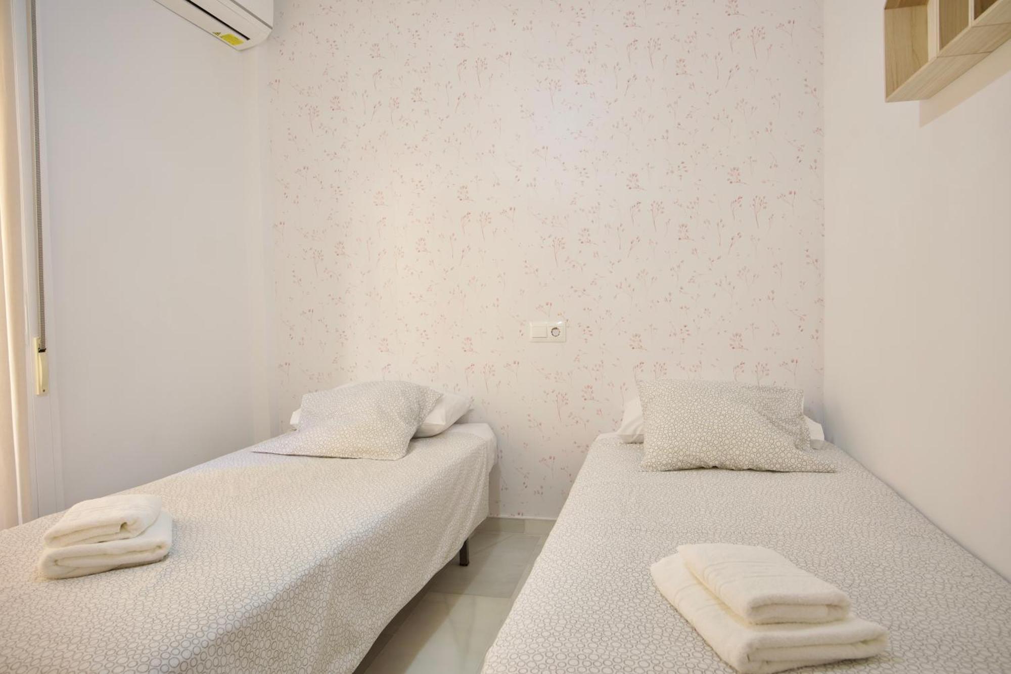 Bonito Apartamento Cerca De La Playa De Торокс Екстериор снимка